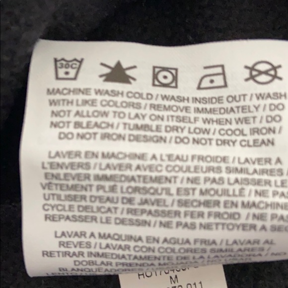 Nike Dri Fit Black Kangaroo Pockets Girls Hoodie - Picture 8 of 9